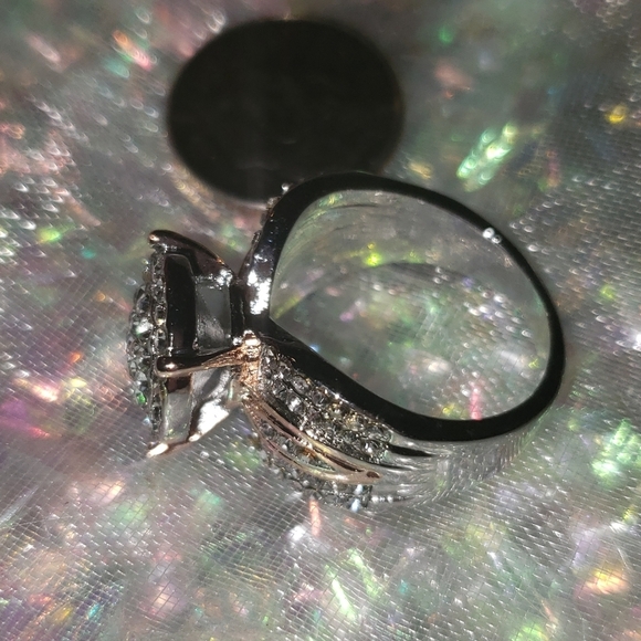NEW Sophisticated Halo Gold Silver CZ Pave SZ 7 Ring Heavy Statement Bold main image 2